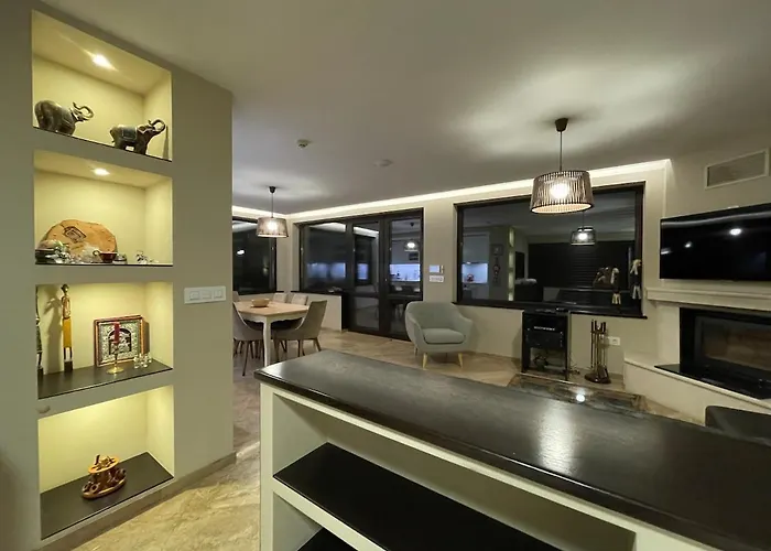 Premium In Private Nisim *